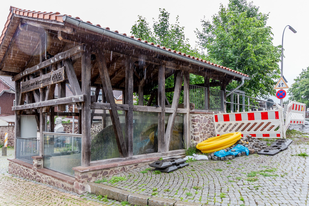 Erneute Undichtigkeit am Wasserrad in Herzberg Erneute Undichtigkeit am Wasserrad in Herzberg