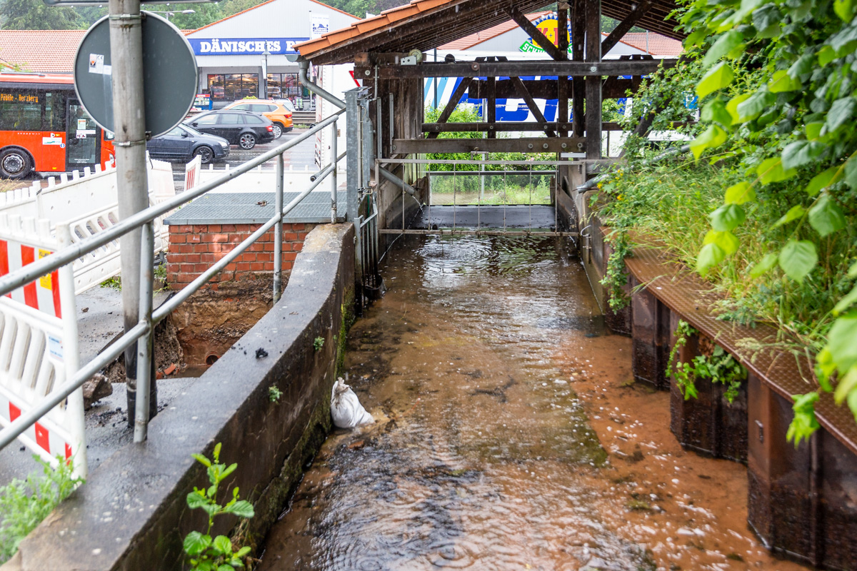 Erneute Undichtigkeit am Wasserrad in Herzberg Erneute Undichtigkeit am Wasserrad in Herzberg