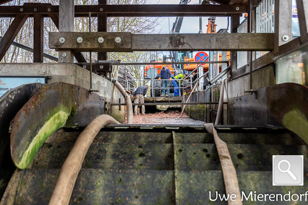 Undichtigkeit am Wasserrad in Herzberg Undichtigkeit am Wasserrad in Herzberg